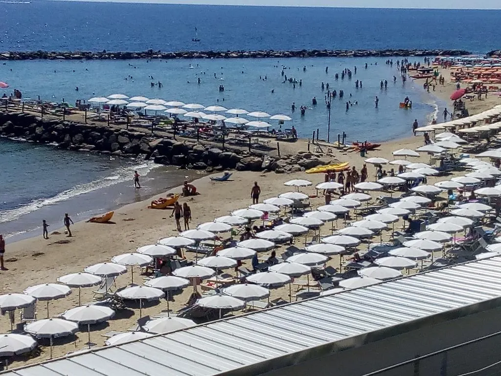Da Silvia E Beppe Apartment Sanremo