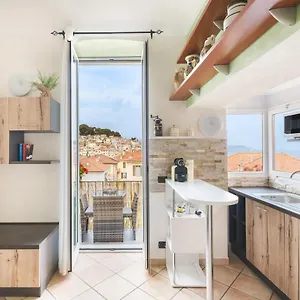 Apartment Matty's - Center - Sea View - Free Parking - Strategic Area, Sanremo